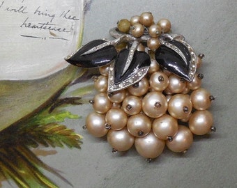 MIRIAM HASKELL Faux Dangle Pearl & Black Enamel Leaf Dress Clip Brooch     MDB26