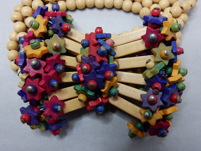 MIRIAM HASKELL Wood Stick /& Star Bead Bracelet SM22