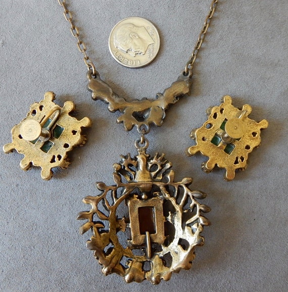 SELRO SELINI Carved Cameo Stone Pendant Necklace … - image 4