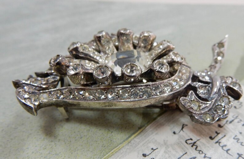 EISENBERG Signed Sterling Silver Leaf Fur Clip or Brooch OEL36