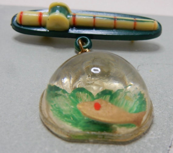 Vintage 1940 Novelty Fishing Brooch Celluloid Pla… - image 4