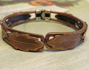 BELL TRADING Co. Signed Solid Copper LEAF Hinged Clamper Bracelet   ZAH16