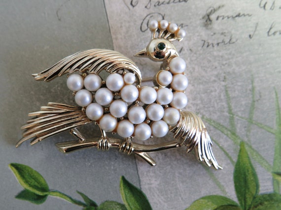 Vintage peacock pin brooch - Gem Vintage peacock pin brooch - Gem