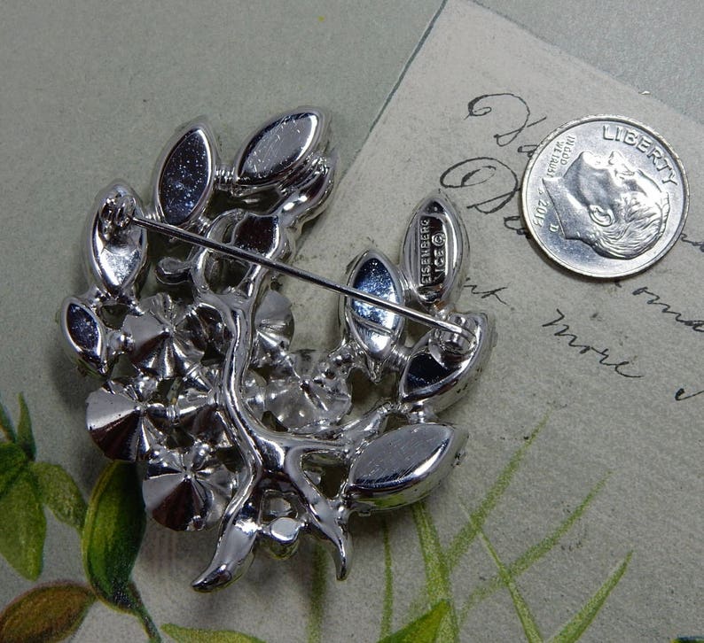 EISENBERG Signed Laurel Shaped Brooch Pin ODQ17