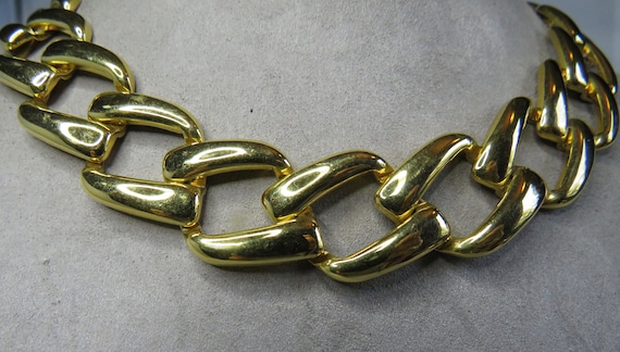 NAPIER Signed Gold Link Chain Choker Necklace    … - image 2