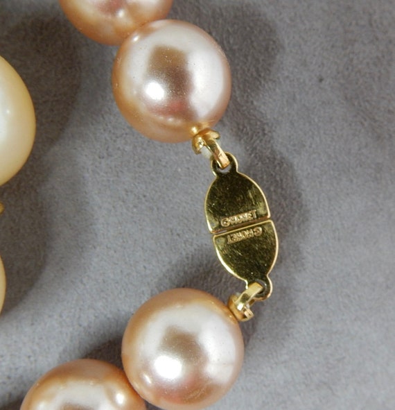 MONET Signed 2-Tone Pearl Necklace    QCG49 - image 5