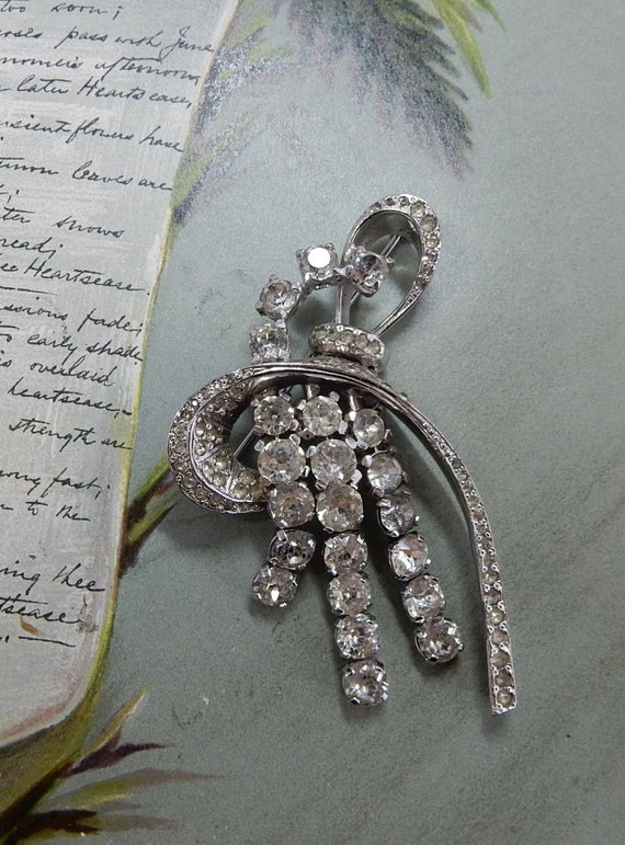 1940s Silver and Clear Rhinestone Articulated Bro… - image 1