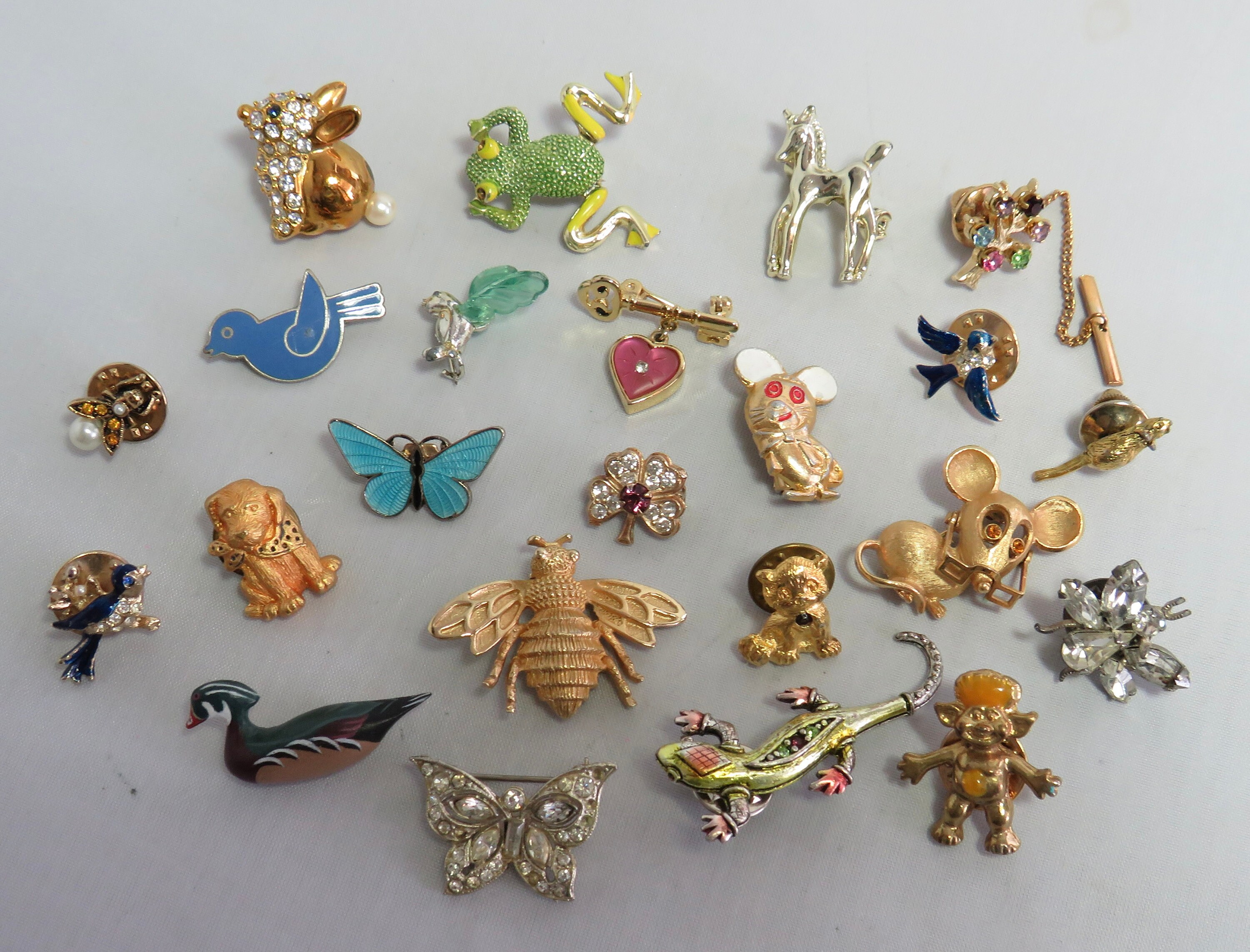 Disney Pin Trading Lot of 25 Pins No Duplicates Asoorted Mystery Pack Makes  Great Gift or Gifts! - Lapel Pins & Brooches, Facebook Marketplace