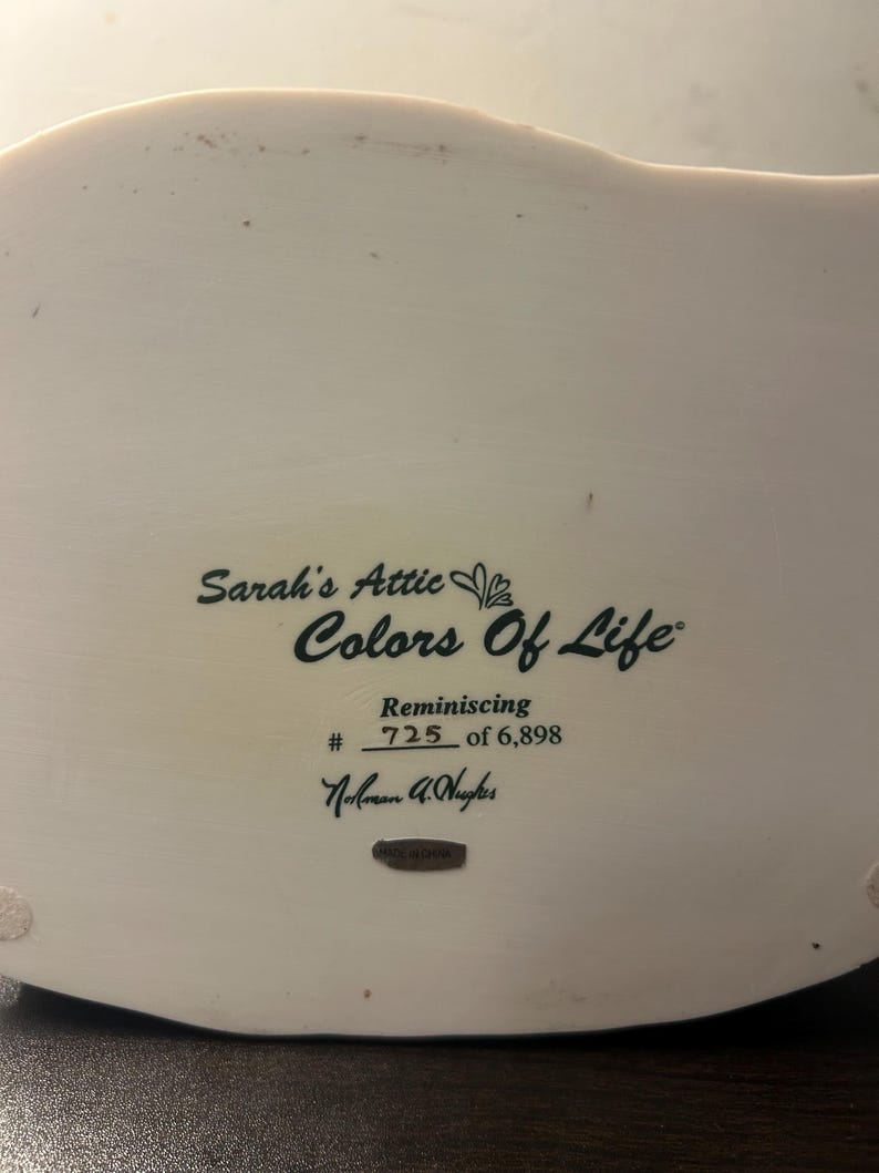 Reminiscing is Part of Sarah Attic’s Colors of Life Collection By