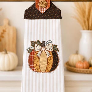 Patchwork Pumpkin Machine Embroidery Design, Lace Pumpkin Applique Embroidery, Fall Thanksgiving File