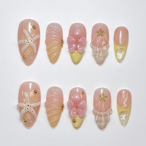 Strand Drücken Sie auf die Nägel | 3D Seestern & Muschelnägel | Handgemachte Sommer Ocean Nagel Kunst | Pastell Rosa Gelb Nägel | Urlaubs Nagel Set