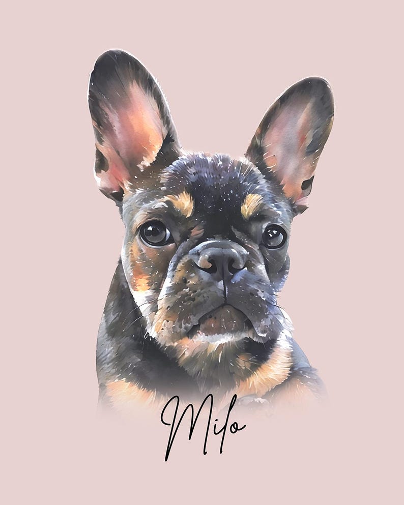 Puede incluir: Retrato en acuarela de un bulldog franc&eacute;s con pelaje negro, marr&oacute;n y canela, sobre un fondo rosa suave. El nombre del perro, "Milo", est&aacute; escrito en una elegante escritura debajo.