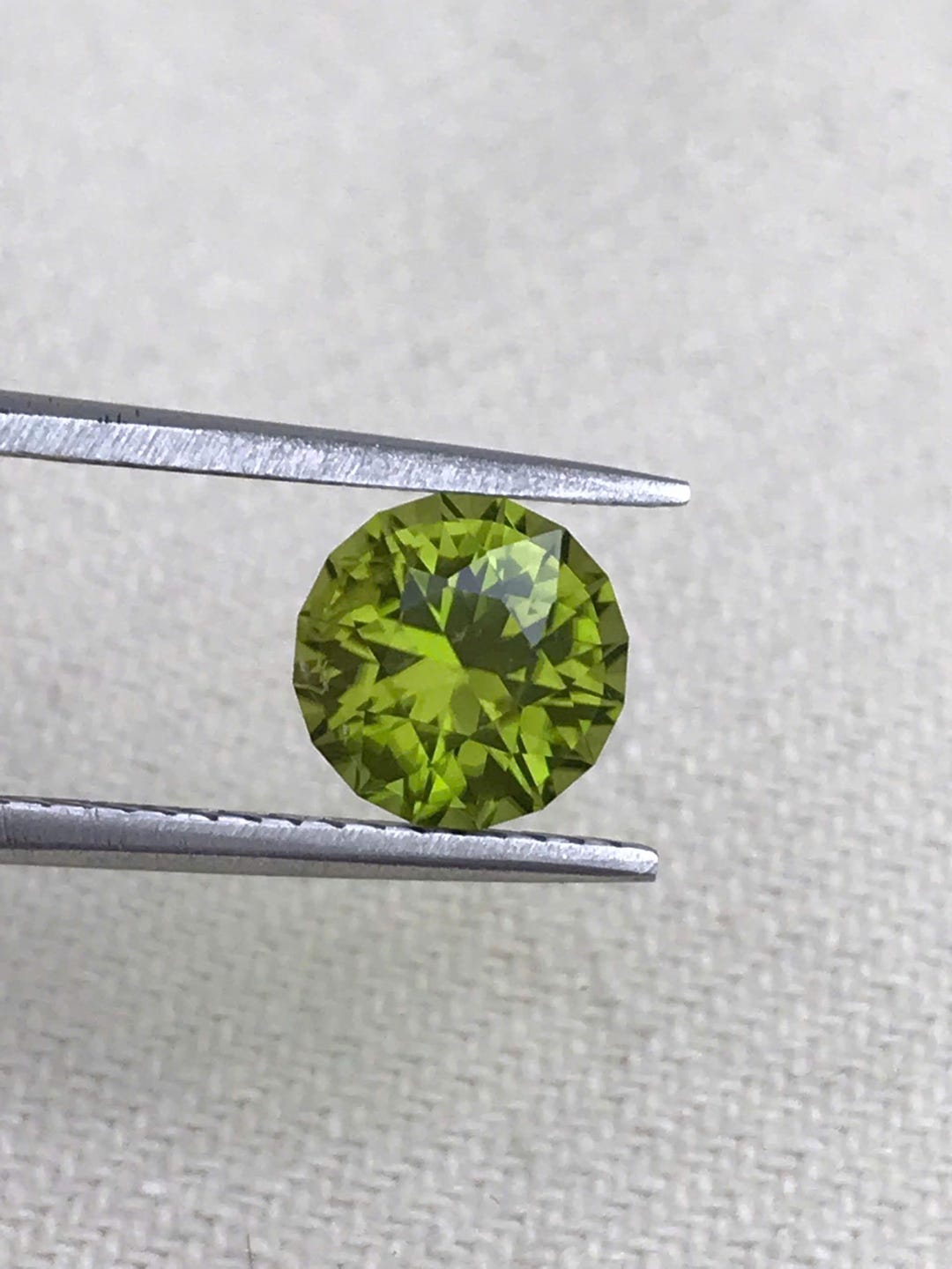 2.0 Ct Natural Green Peridot Gemstone - Round Facet Cut, Vietnam - Etsy
