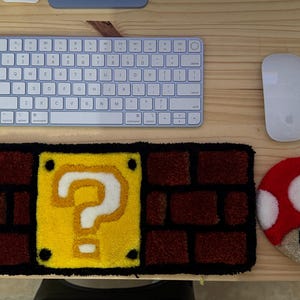90s Retro Cartoon Tufted Rug Set – Handmade Keyboard Mat & Power-Up Mushroom Mouse Pad | Nostalgic Desk Decor for Gamers