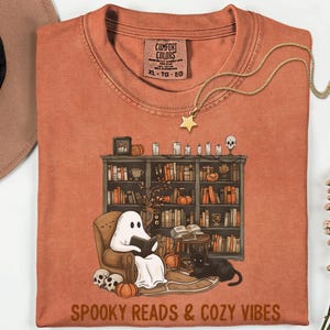 Retro Ghost Reading Books shirt, Librarian Ghost Halloween, Halloween Teacher Sweatshirt, Halloween Shirt, Teacher Gift, Boo School