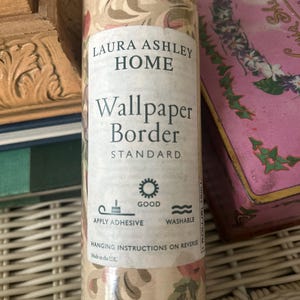 Laura Ashley Home . wallpaper border . vintage Laura Ashley . vintage farmhouse . gift for her . chinoiserie chic . Laura Ashley chic .