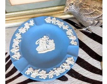 Wedgwood Jasperware . Blue Jasperware . Gift for her . Wedgwood trinket dish . Vintage Wedgwood . Wedgwood  ashtray . English farmhouse .