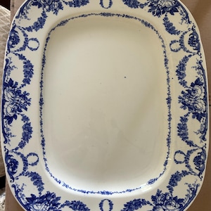 Wedgwood platter . chinoiserie platter . Wedgwood rare platter . Grandmillenial style . chic platter . blue and white . antique Wedgwood