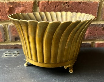 brass bowl . scalloped bowl . brass farmhouse . gift for her . chinoiserie chic . chic brass . footed brass bowl . Grandmillenial style .