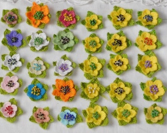 Lot of 30  Vintage Crochet and Bead Flowers. 1.5 Inches Across in Average. Yellow and Assorted Mix. Limitless Possibilities. Acrylic Yarn.