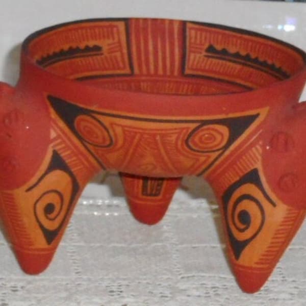 Red Clay Tripod. South American. Three Legged Bowl. Indigenous Art. Unglazed. Hand Decorated. Quibor Lara Venezuela. Rare. OOAK.