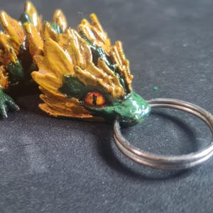 Detailed Articulated Sunflower Dragon Fidget Pendant