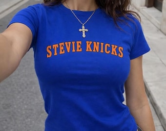 スティーヴィー・ニックス ベビーTシャツ、スティーヴィー・ニックス Tシャツ | レトロ ダジャレ テイラー Tシャツ、面白いシャツ