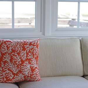 Cottage Decoración Trópico Naranja y Mar Blanco Ventilador Coral Arrojar Almohada - 18x18