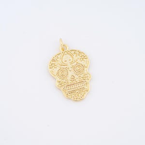 Skull Pendant,18K Gold Filled Skull Charm,Skeleton Charm DIY Bracelet Necklace Jewelry Making Findings Supply,27.7x16.7x1.5mm