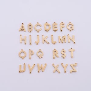 26 initialenconnector, 18 kt gold filled letterconnector, benodigdheden voor het maken van doe-het-zelf sieraden,12 x 8 x 1,5 mm