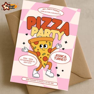 Può includere: Un invito a una festa della pizza con un personaggio a forma di fetta di pizza dei cartoni animati. L'invito presenta il testo "Pizza Party" in lettere arancioni, insieme ai dettagli dell'evento e alle informazioni RSVP. Lo sfondo ha un motivo a scacchi rosa e bianco.