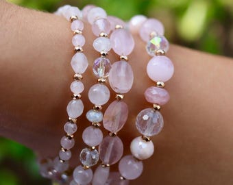 Colección de pulseras de cuarzo rosa, joyería de cuarzo rosa genuino, regalo de San Valentín para ella, cierre de palanca en plata de ley o vermeil de oro de 14 quilates.