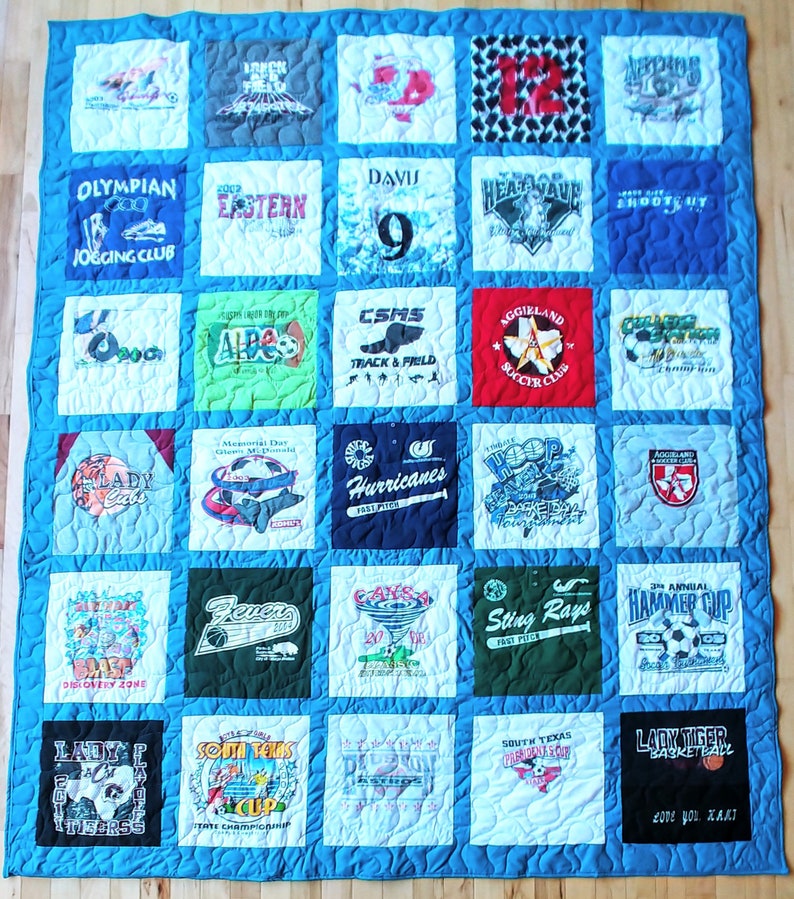 30 T-shirt Memory Quilt With Sashing FREE SHIPPING - Etsy