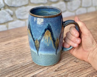 26-28oz Handmade stoneware pottery tankard or beer stein in Peacock glaze / Sold individually