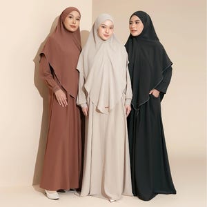 Cooltech Abaya Set with Khimar: Elegant Muslim Modestwear