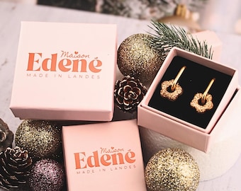 Pink jewelry box – Elegant case for earrings | Gift packaging, Christmas gift, Interchangeable tassel earrings