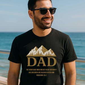 Righteous Dad Mountain Tee – Proverbs 20: 7