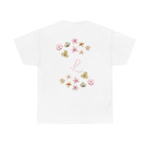 Camiseta unisex floral, camisa informal de verano / Letra L