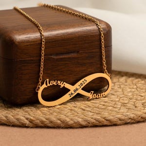 Collier prénom infini personnalisé avec date, collier prénom infinité, collier prénom infini gravé, cadeau d&#39;anniversaire pour maman, cadeau pour elle