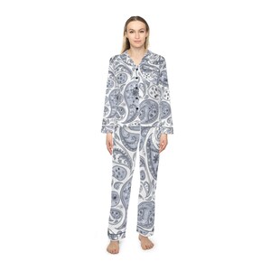 Elegant Women's Satin Pajamas with Paisley Print, Cozy Sleepwear, Perfect Gift for Her, Luxury Loungewear, Nightwear Set