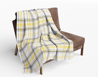 Cozy Yellow and Black Plaid Arctic Fleece Blanket