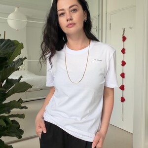 Act normal, unisex ekologisk halvlätt t-shirt, vit, unisex