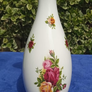 Vintage Royal Albert Old Country Roses Stem Vase.