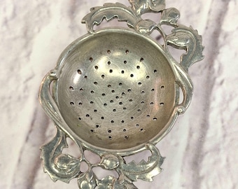 Vintage Seagull Pewter Tea Strainer Handcrafted 1988 Leaf Motif Made In Canada