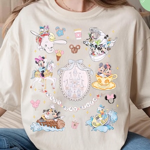 Coquette Bow Disney Magical Castle Shirt, Retro Walt Disney Castle T-shirt, Magic Kingdom Shirt, Disney Girl Trip, Disneyworld Family Shirts