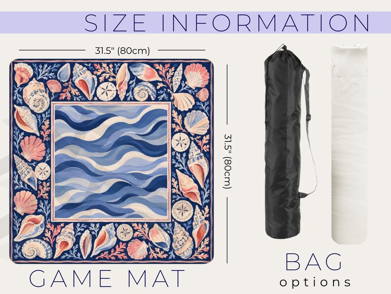 K&ouml;nnte beinhalten: Ein quadratischer Spielteppich mit Muschelbord&uuml;re und blauem Wellenmuster, 80 cm pro Seite. Enth&auml;lt eine schwarze Tasche und eine wei&szlig;e gerollte Option. Text: "GAME MAT" und "BAG options".