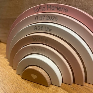Personalisierter Holz-Regenbogen mit Geburtsdaten – Babygeschenk, Geburtsgeschenk, Taufgeschenk