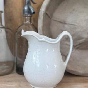 Vintage Shenago White Pitcher with Maker’s Mark Vintage Pitcher Vintage American Pottery Vintage American Pitcher
