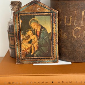 Vintage French Madonna and Child Icon – Hand-Painted Religious Wall Plaque with Gilded Frame
