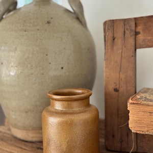 Vintage French Stoneware Mustard Pot – Ochre Brown Glazed Jar – Rustic French Country Kitchen Decor